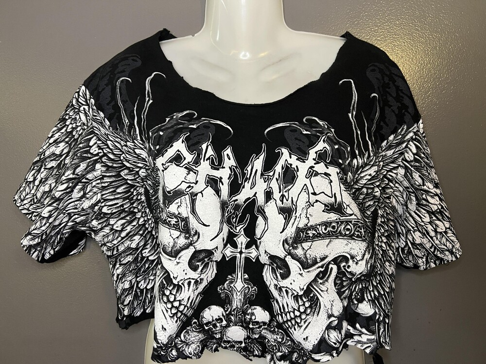 Savage Crew Shirt Womens XL Black Gothic Chaos Skull Wings Cropped Tee Top